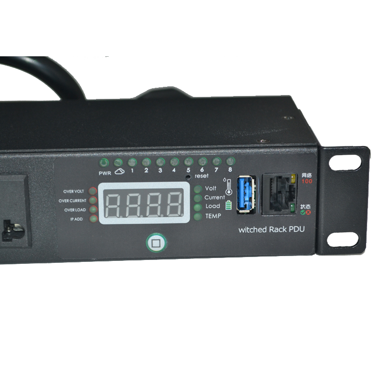 PDU智能机柜插座8位远程控制集中管理 防雷总电压电流显示独立开