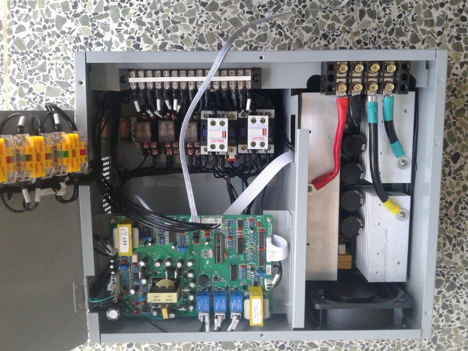 促销单相EPS应急电源柜机芯3KW DC48V含显示屏线路板排线