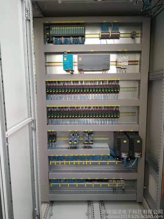 福诺4324 恒压供水控制柜 配电柜 PLC控制柜