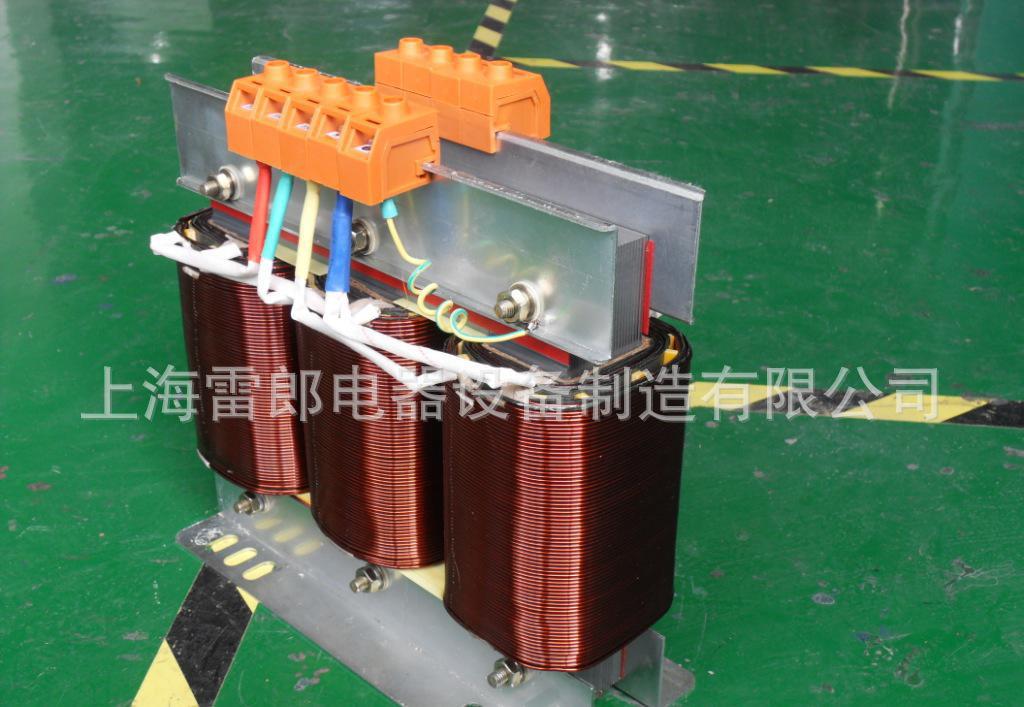上海雷郎电器专业生产三相干式屏蔽隔离伺服电源变压器