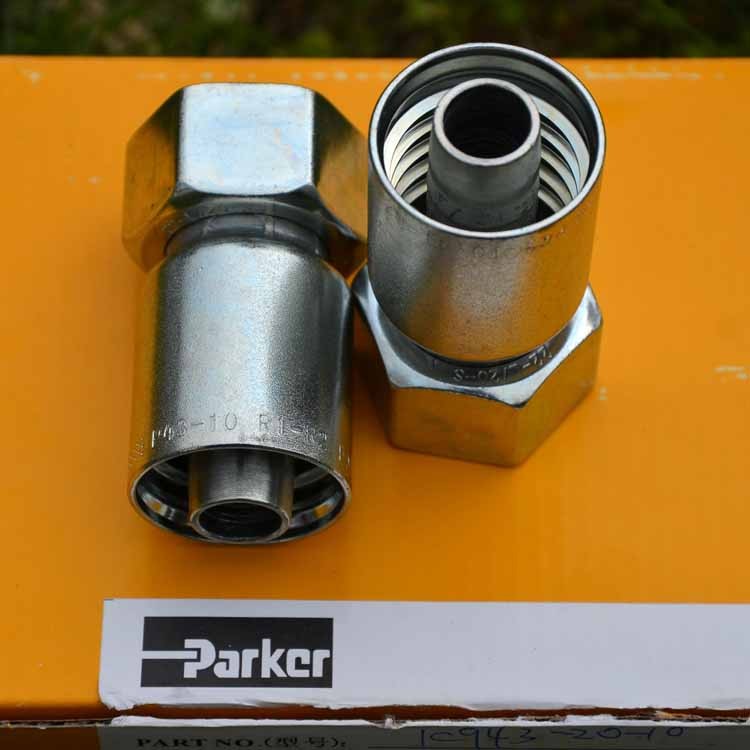 PARKER派克液压油管扣压式直接头公制24度锥内螺纹带O形圈重系列碳钢材质
